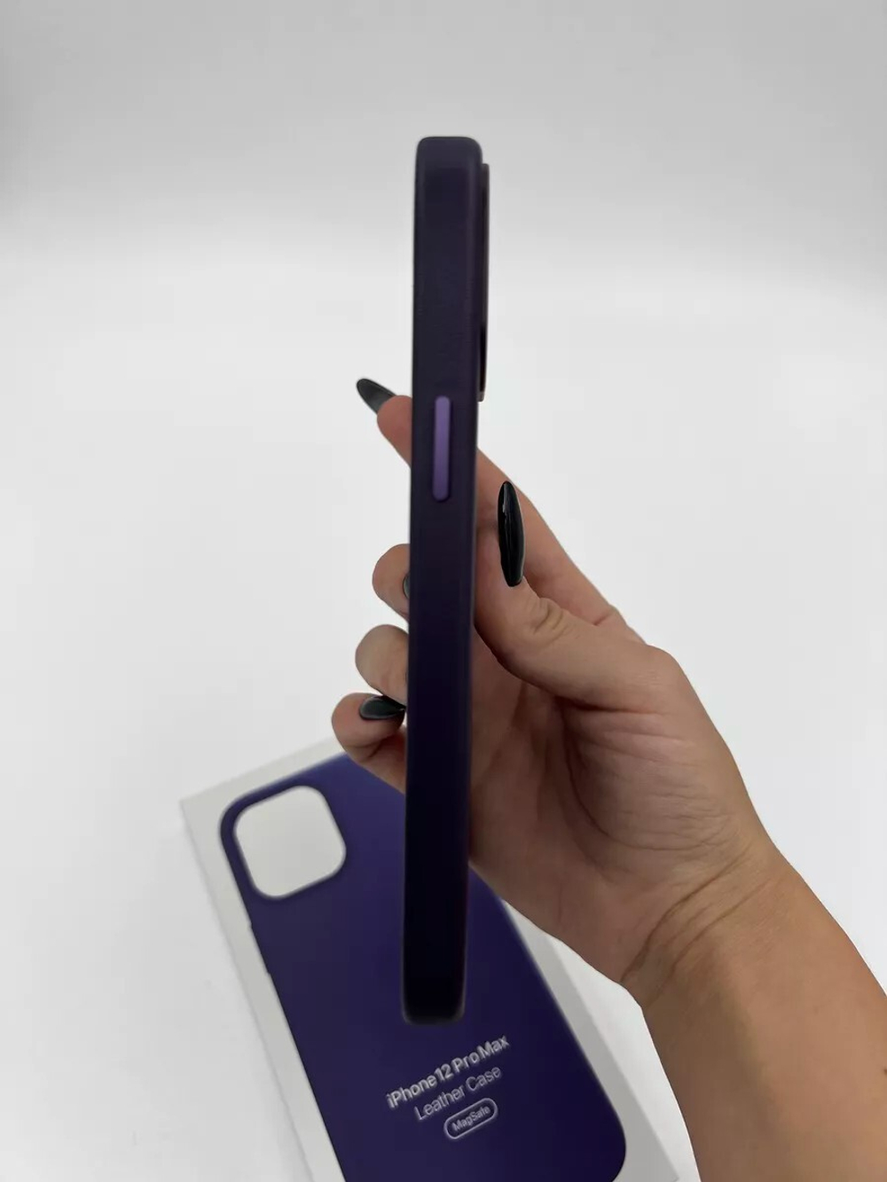Кожаный чехол Leather Case iPhone 12 Pro Max, Dark Cherry