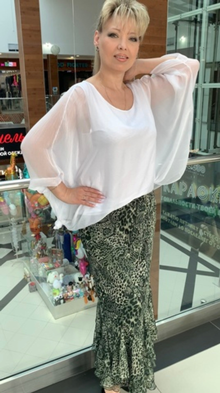 Нарядная, шифоновая в темно-зеленых тонах юбка