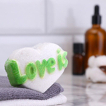 Бомбочка для ванны Любовь это.. с ароматом хвои - 80 гр.