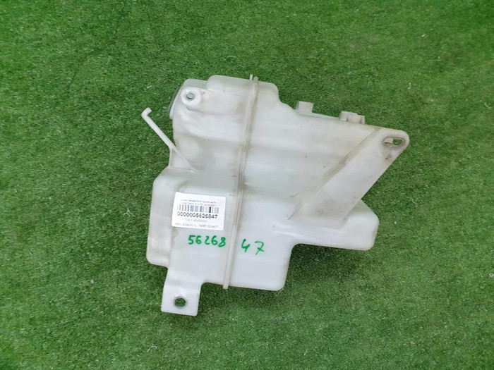 Бачок омывателя Toyota Camry xv70 (2017-н.в.)