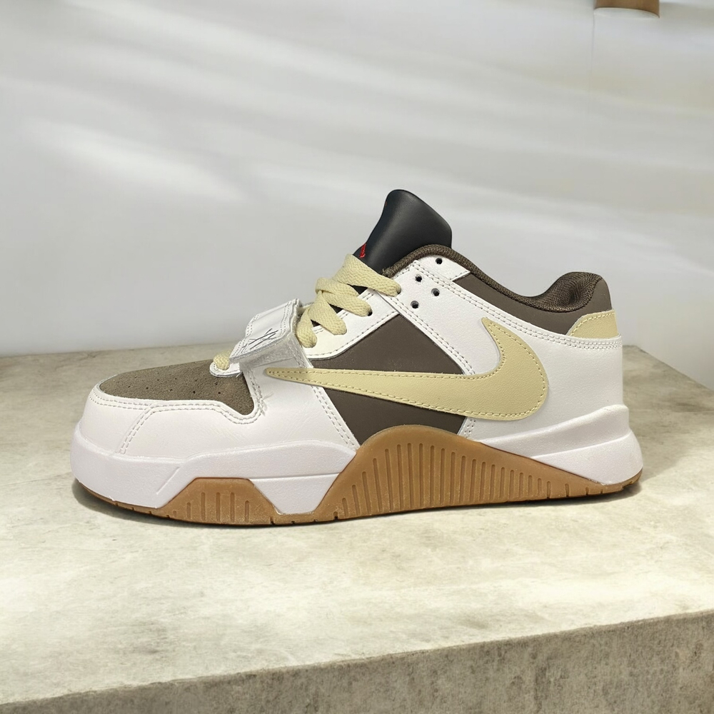 Nike Travis Scott x Jordan Cut The Check • Light Brown