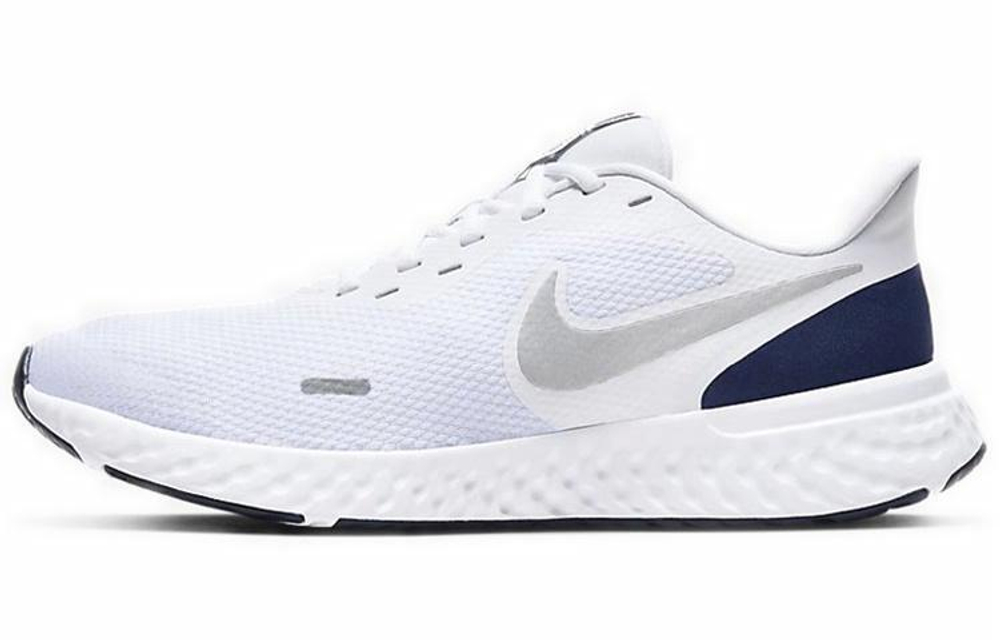 Кроссовки Nike Revolution 5