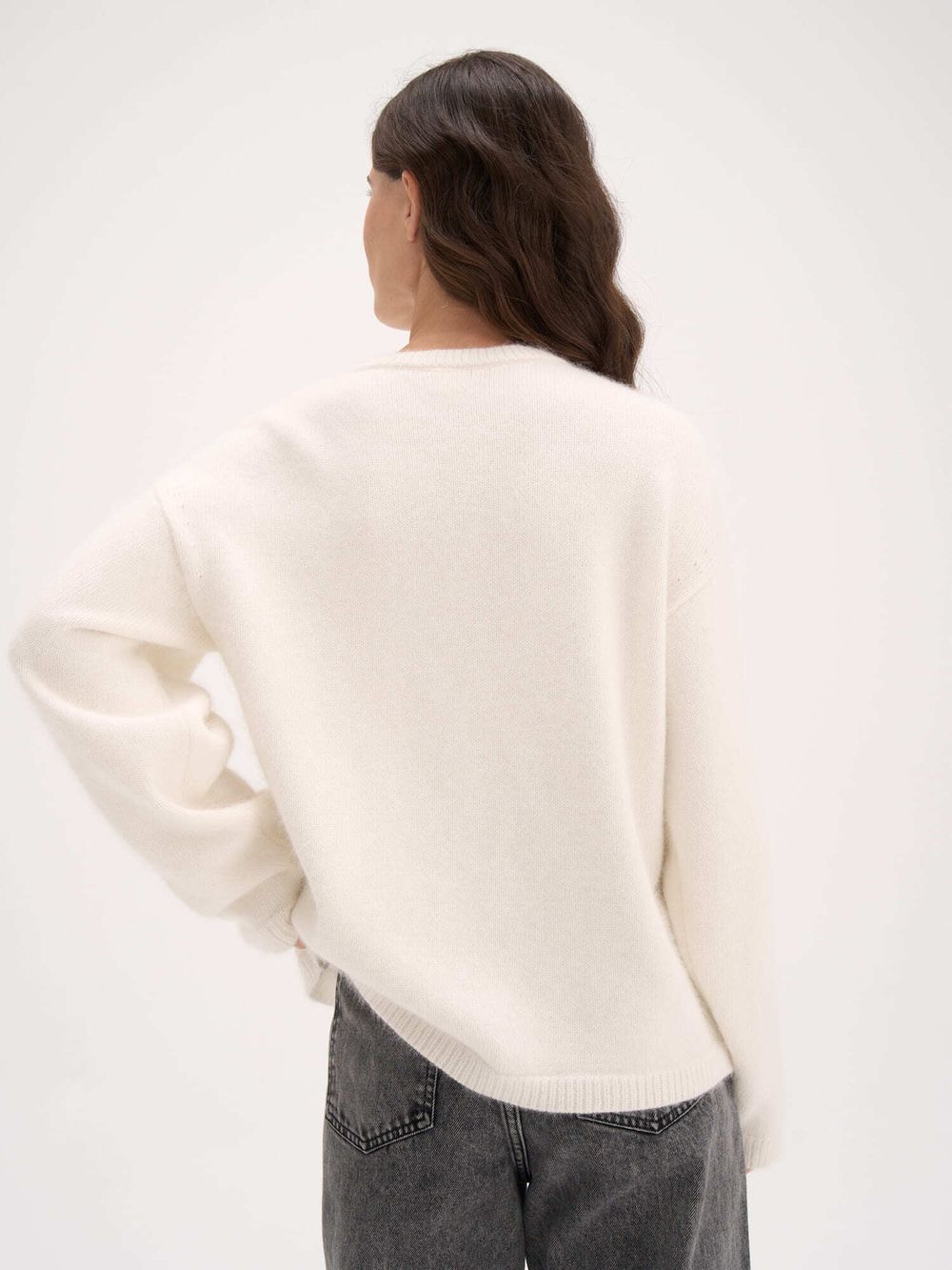 Джемпер с шерстью енота "Молоко" женский