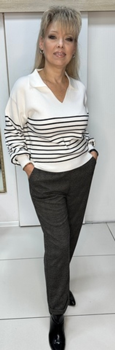 Теплые брюки на круговой резинке в клеточку