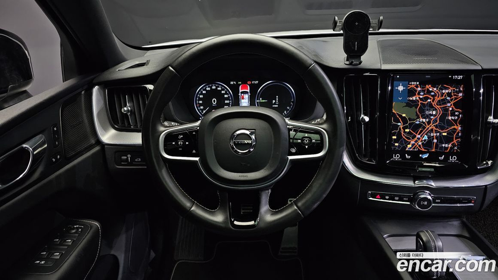 Volvo XC60 2 Generation T8 R-Design (11.2020)