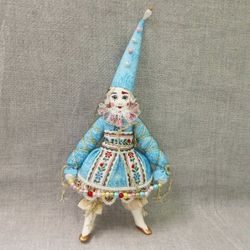 Ёлочная игрушка Клоунесса в высоком колпачке