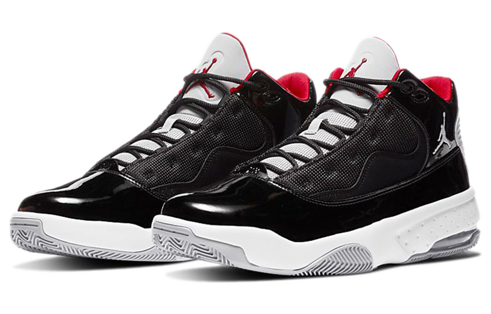 Кроссовки Jordan Max Aura 2