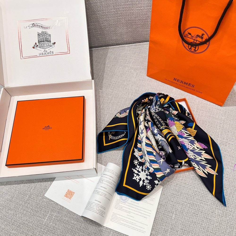 Платок Hermes