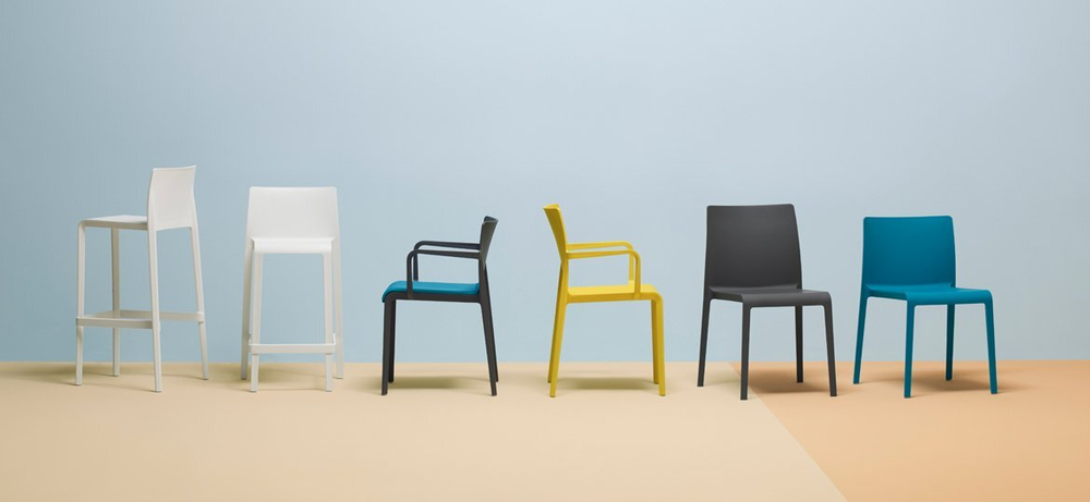 Стул пластиковый Pedrali Volt HB, антрацит