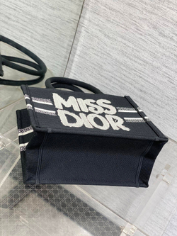 Christian Dior Book Tote 26 cm