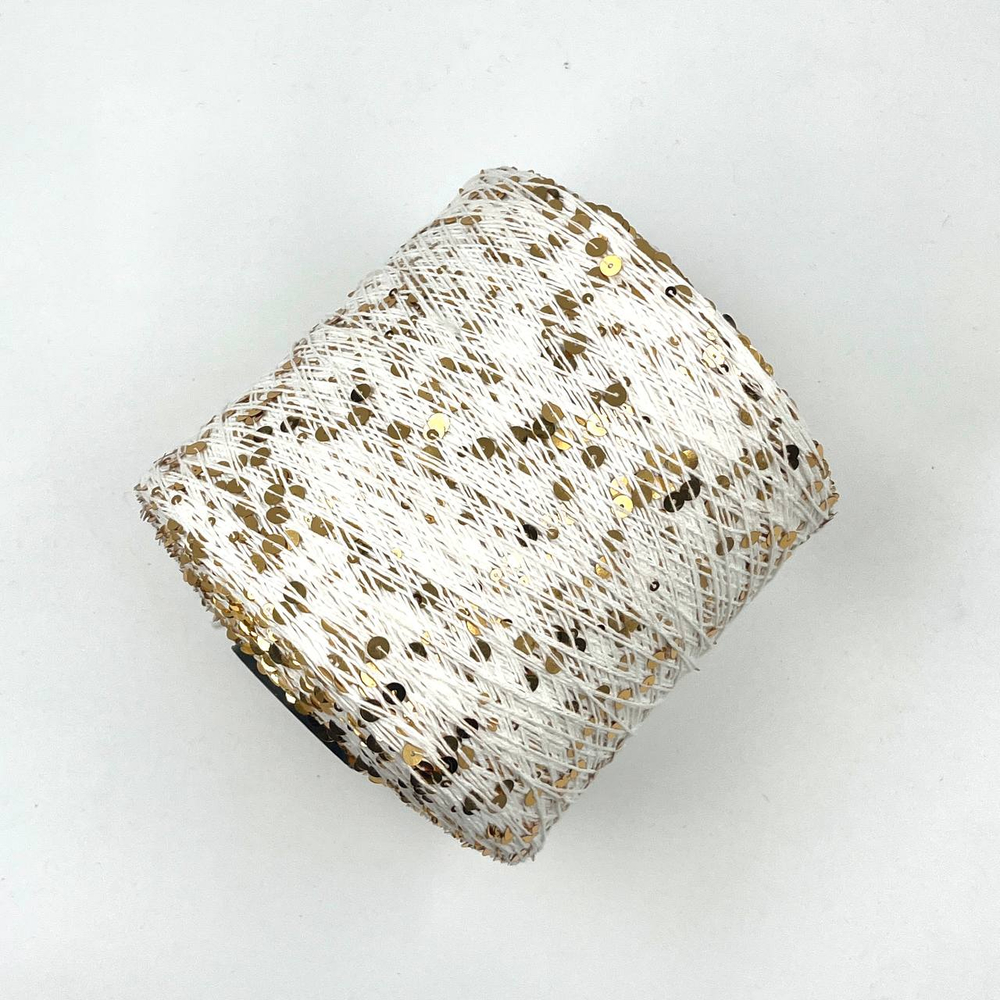 Королевские пайетки (3 и 6 мм), хлопок 100%, 330 м в 100 г ,белый с золотой пайеткой