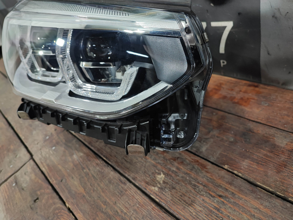 Фара правая Adaptive LED BMW X3 (G01) 17-21 Б/У Оригинал 63117466120