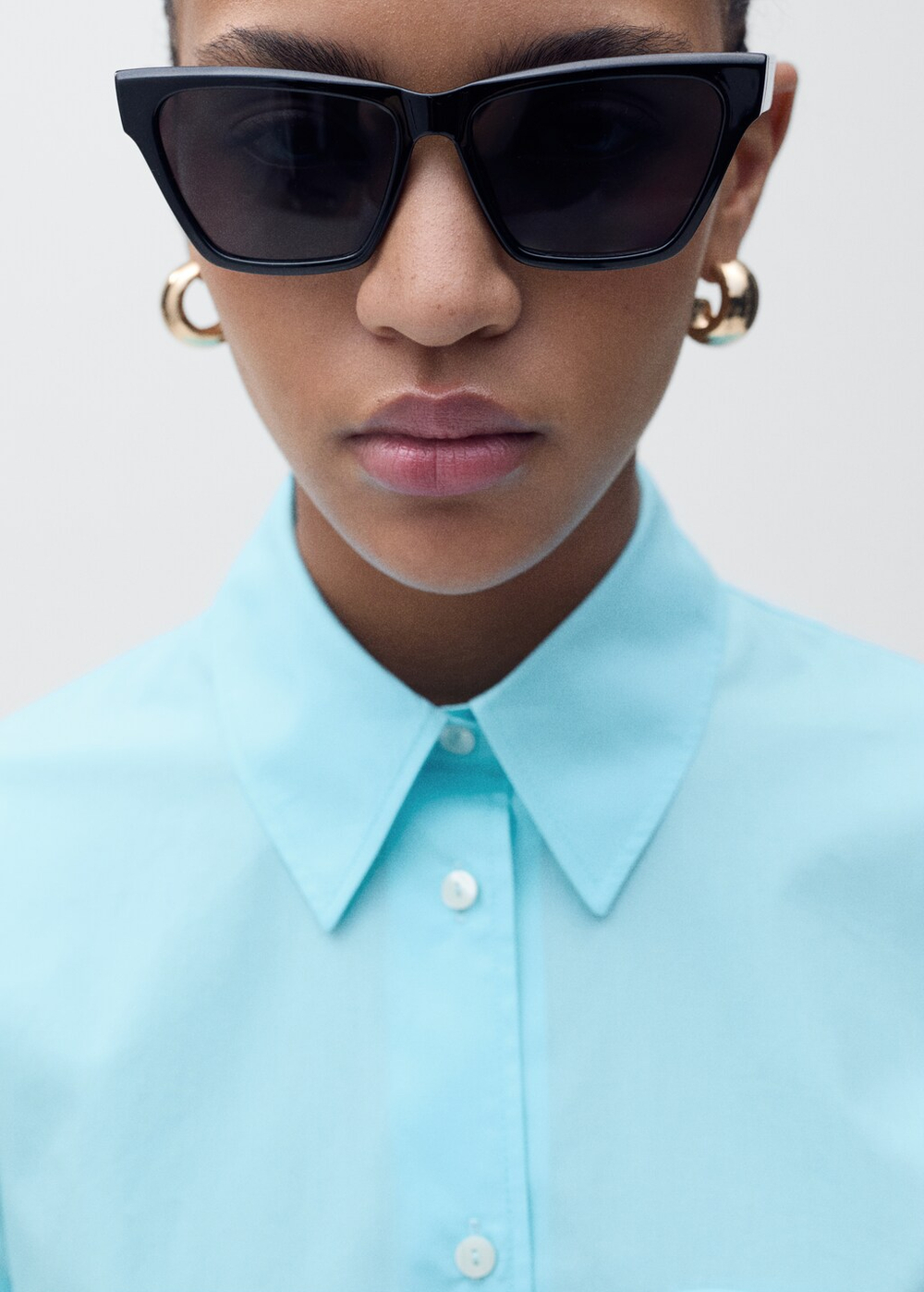 Объемная рубашка из поплина