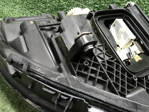 Фара левая Mercedes CLS c257 (17-21) Multibeam LED