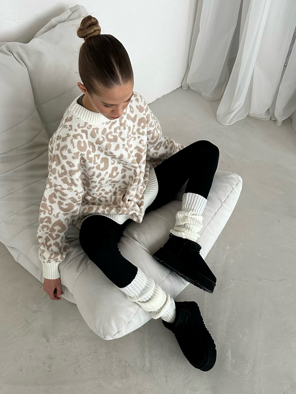UGG W CLASSIC ULTRA BLACK