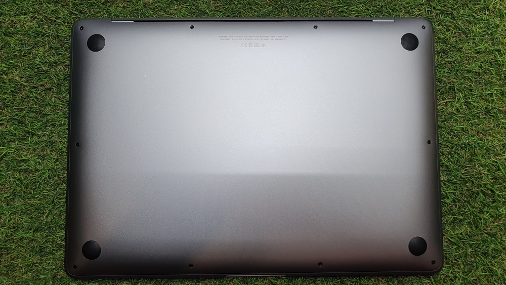 MacBook Air 13 M1 2020 A2337