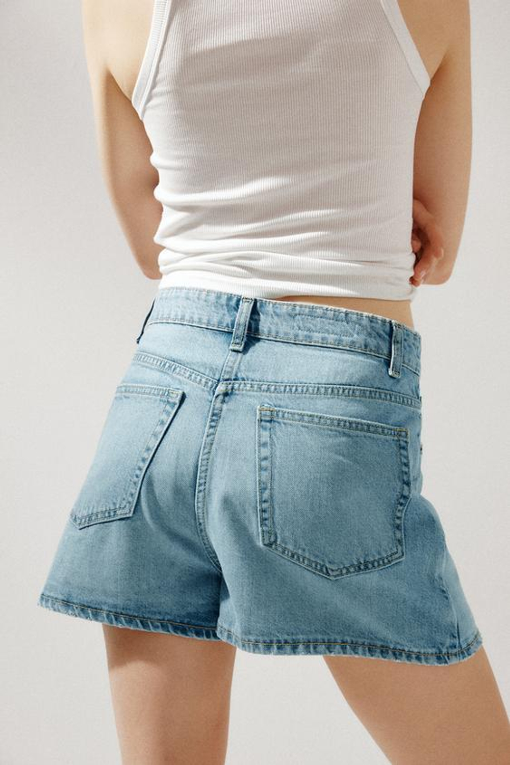 ZARA ДЖИНСОВАЯ ЮБКА-ШОРТЫ TRF, СИНИЙ