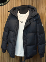 Пуховик Moncler