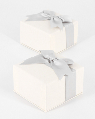 Футляр картонный с бантиком, серия "ВИКТОРИЯ", 65х65х40 мм