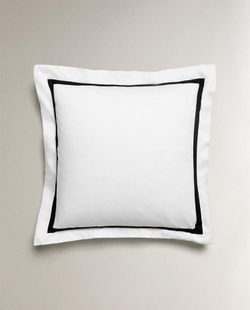 ZARA HOME НАВОЛОЧКА ИЗ САТИНА С КАЙМОЙ, ЧЕРНЫЙ