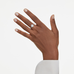 RE UNA:RING RND ANGELIC WHITE/RHS 55