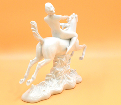 Фарфоровая статуэтка "Огненный всадник" (Feuerreiterin). Фарфор, глазурь. Валлендорф. до 1953 г.