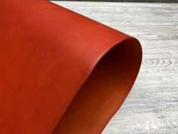 Ременная кожа Dakota Maranello (3,0 +мм). цв. Красный