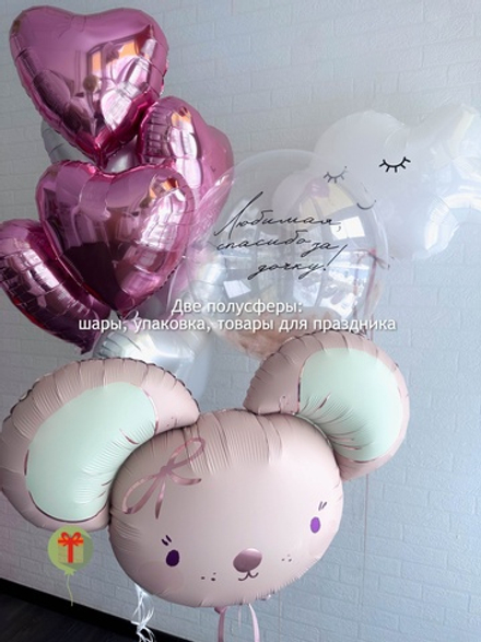 Фонтан из сердец и фольгированные фигуры