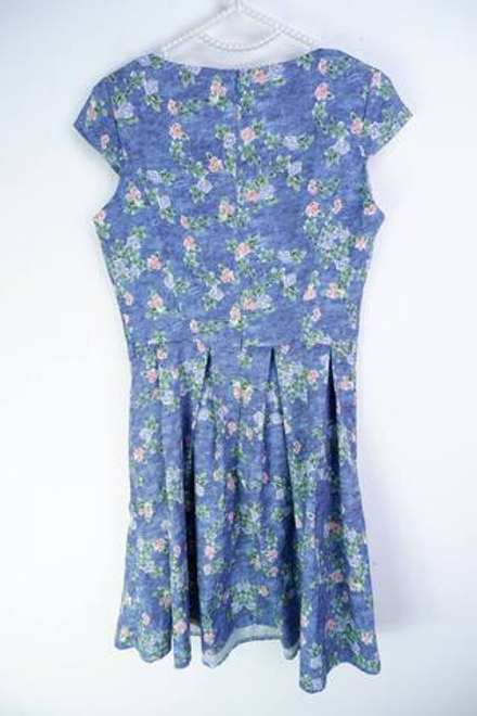 Платье Kaffir Lily летнее, маркировка 38, визуально на 44 размер