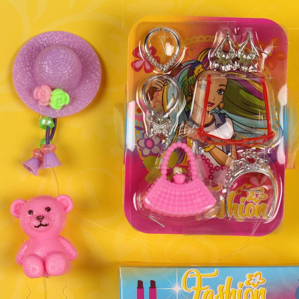 Кукла тип Модель на шарнирах с аксессуарами, коробка 2328A