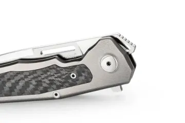 Нож складной Lion Steel Q4ttro Q4 GY - сталь MagnaCut, рукоять серый титан