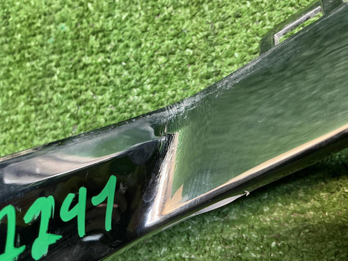 Накладка переднего бампера Geely Monjaro (21-нв)