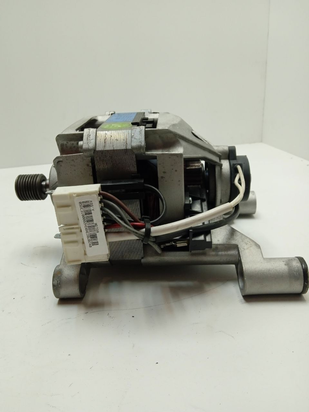 WF-S1061 кт3 Двигатель (мотор) для стиральной машины Samsung DC31-00002E б/у