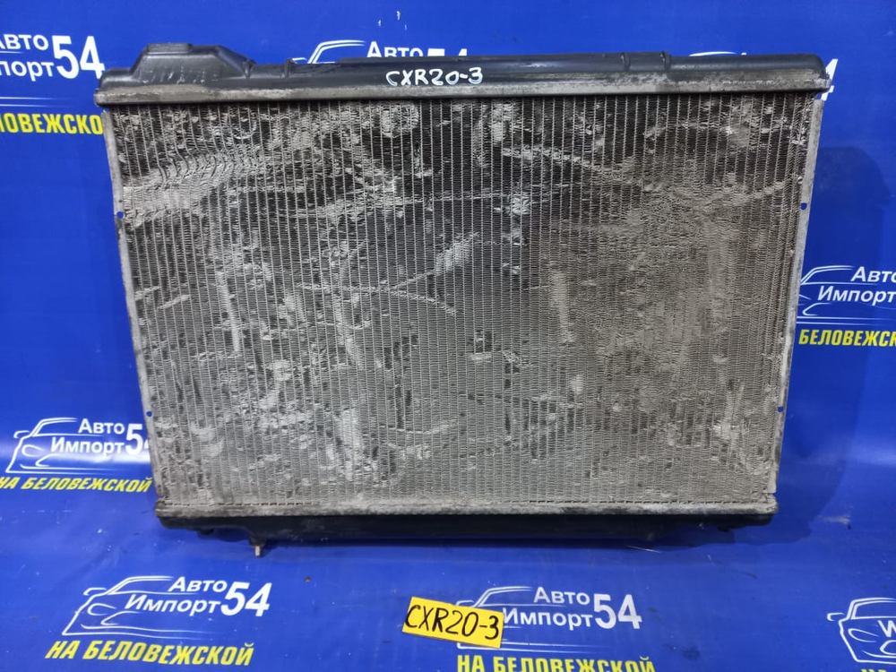 Радиатор двигателя TOYOTA ESTIMA 1996