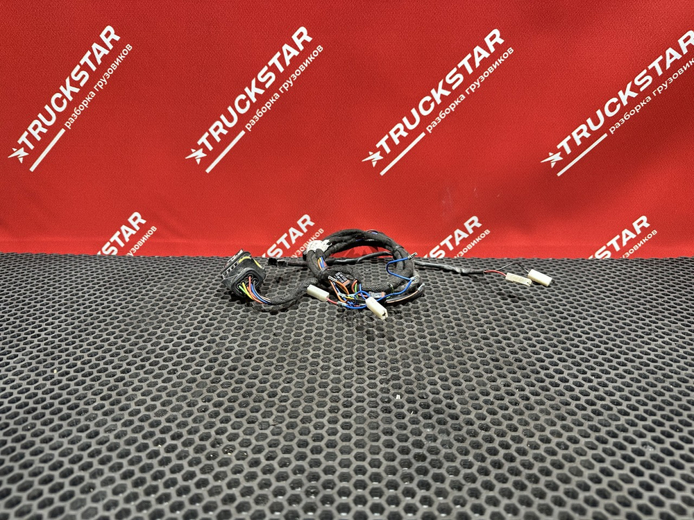 Проводка зеркала правого