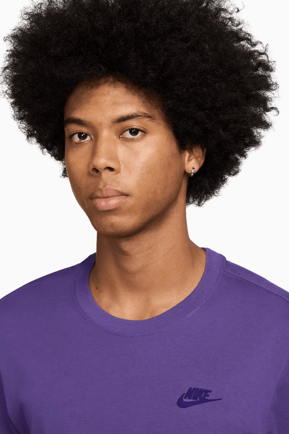 Футболка Nike Sportswear Club - фиолетовый