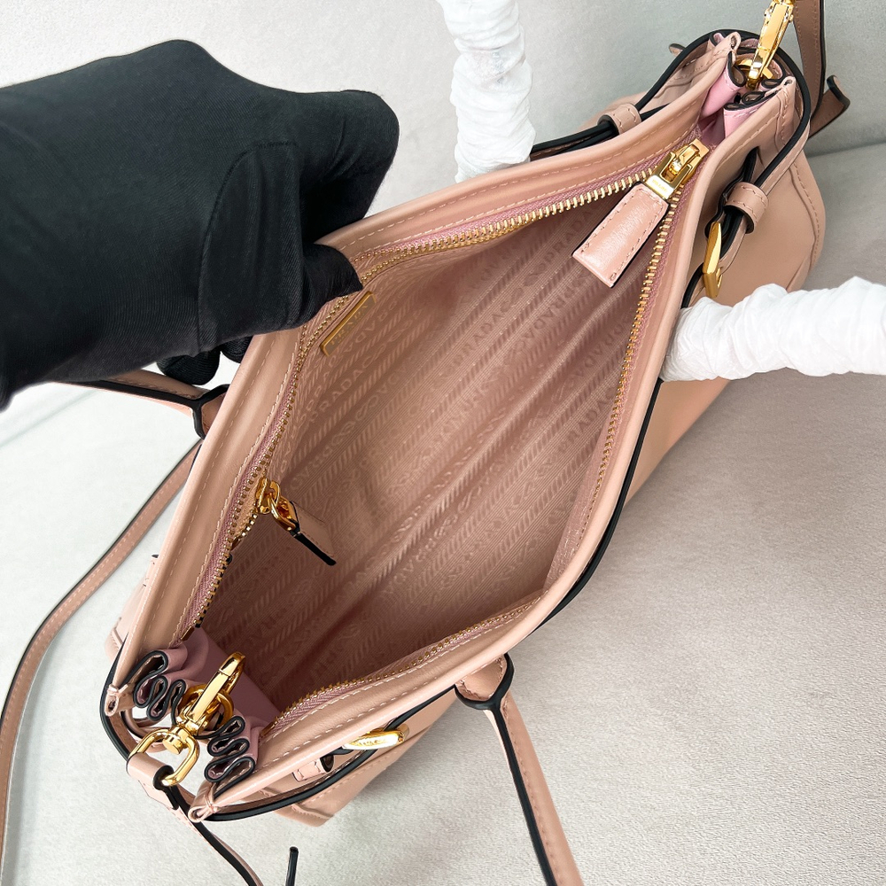 Prada Bonnie Medium Bag 32 cm