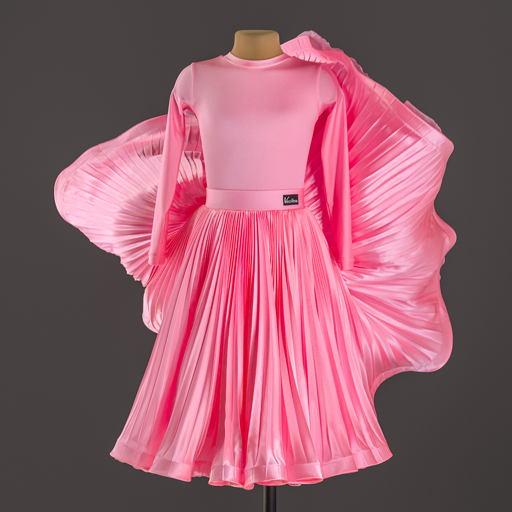 розовое платье для танцев