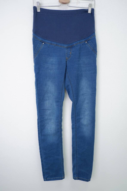 Джинсы практичные 44 размер