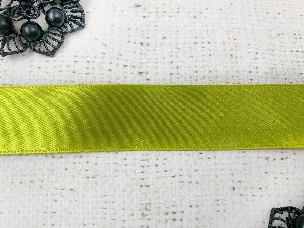 Лента атласная, ш. 2,5 см, светлая оливка