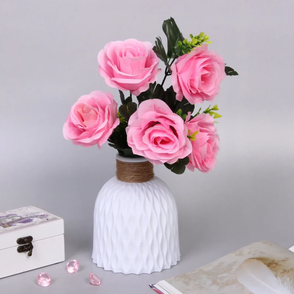 Ваза из пластика «Розали» 12*15см цвет белый