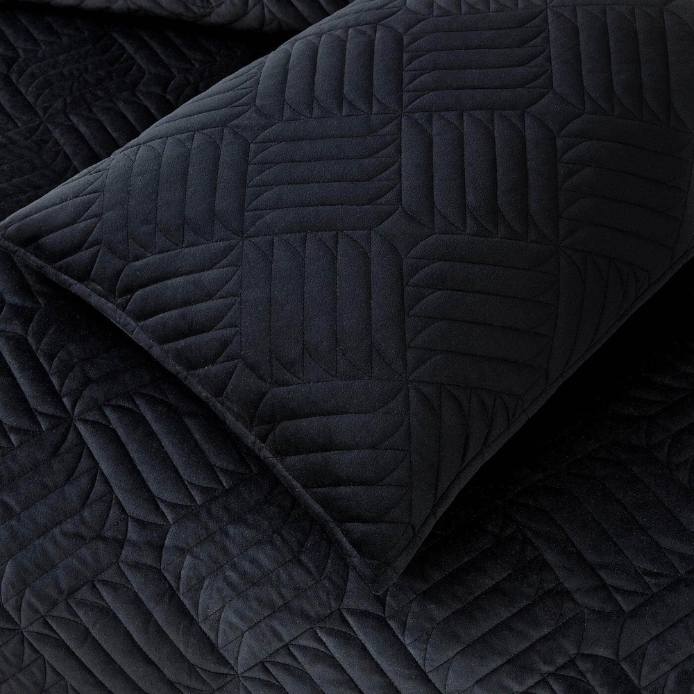 Покрывало 240x260 Sofi De MarkO Армандо черное