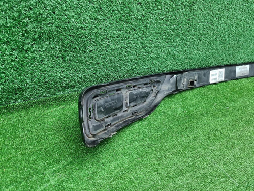 Накладка заднего бампера VW Tiguan 2 (2020-н.в.)