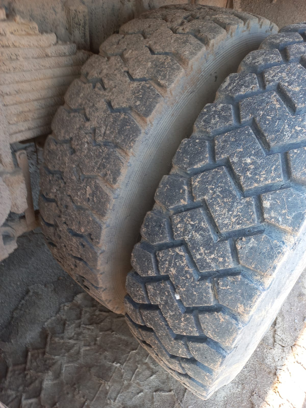 FAW J6 8x4 Самосвал СА3310Р66K24T4E5 (Дизельный, 11,1 л, 420 л.с., МТ)