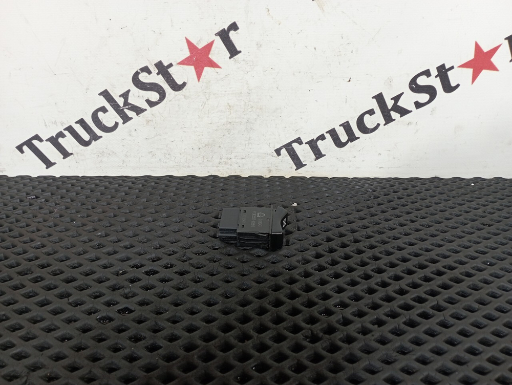 Кнопка горного тормоза