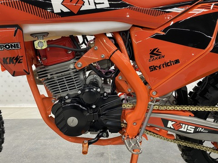 Kews K16 CB250F , 2024