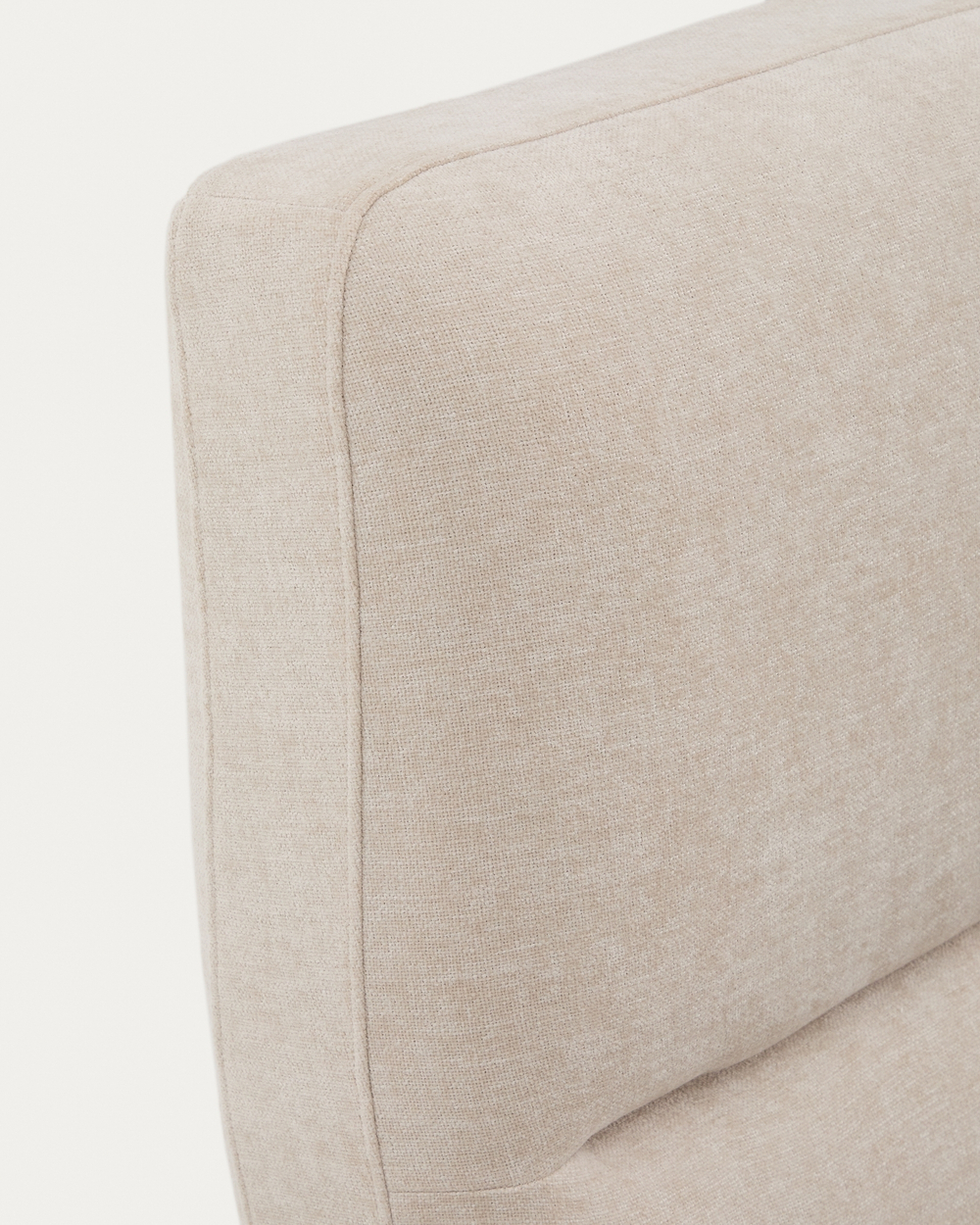 Кровать Dafra бежевого цвета из шенилла с ящиком для хранения 180 х 200 см