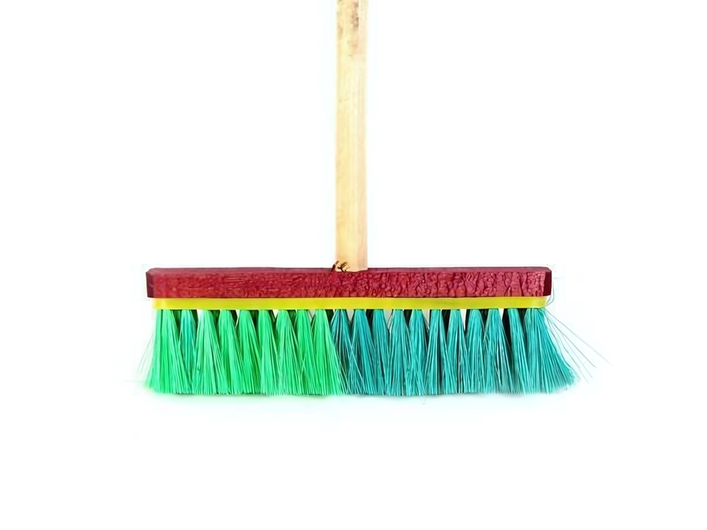 Щетка для пола комб. 3-х рядная (резьба, с черенком) 30см