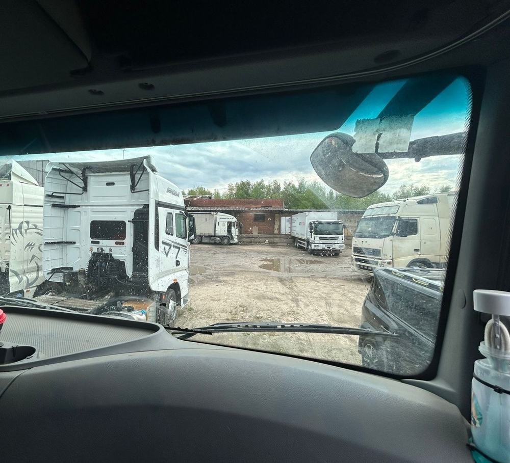 КамАЗ 5490 4x2 Седельный тягач 5490-033-87(S5) (Дизельный, 12,0 л, 401 л.с., АТ)