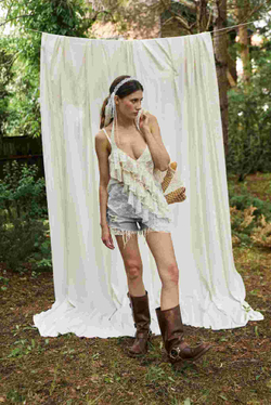 Ободок из бусин с лентами